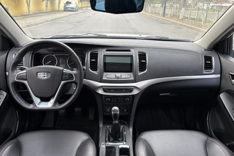 Used Geely Auto Vision 2016 1.5L Manual Happiness Edition Interior 3