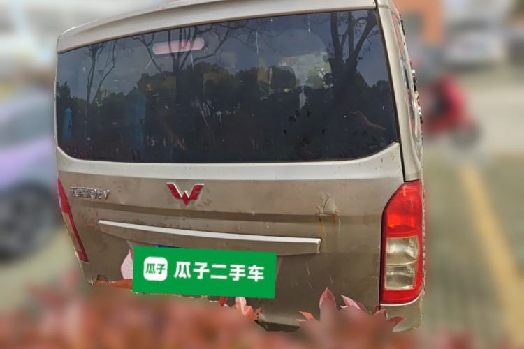 Used Wuling Rongguang V 2018 1.5L Standard Version Rear