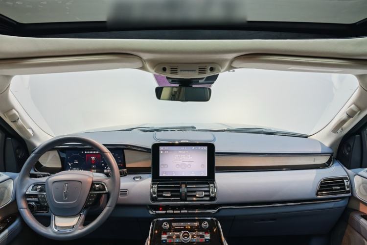 Used Lincoln Navigator 2020 3.5T Long-Wheelbase Presidential Edition
