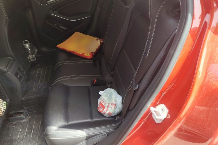 Used Mercedes-Benz GLA 2016 GLA 200 Fashion Model Left Rear Seat