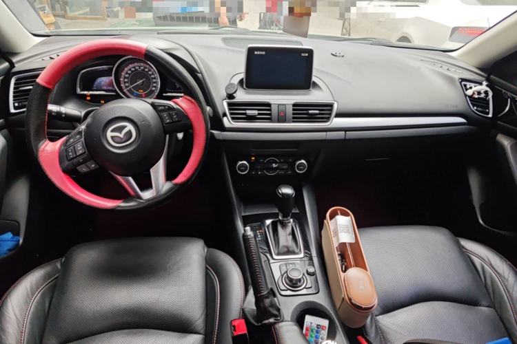 Used Mazda 3 Axela 2014 Sedan 2.0L Automatic Sport Model Center Console