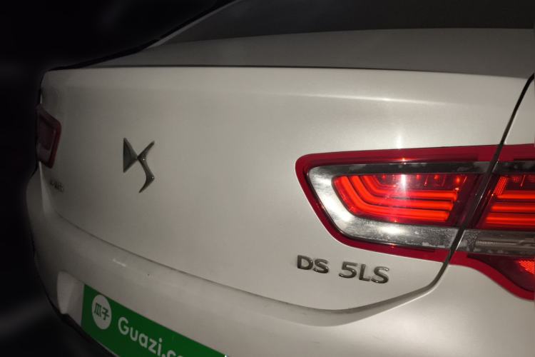 Used DS 5LS 2015 1.6T Comfort Edition THP160

