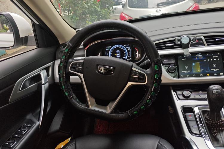 Used Geely Auto Emgrand X7 Sport 2016 1.8TD Automatic Smart Connectivity Version