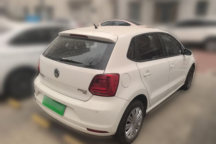 Used Volkswagen Polo 2016 1.6L Automatic Comfort Model
