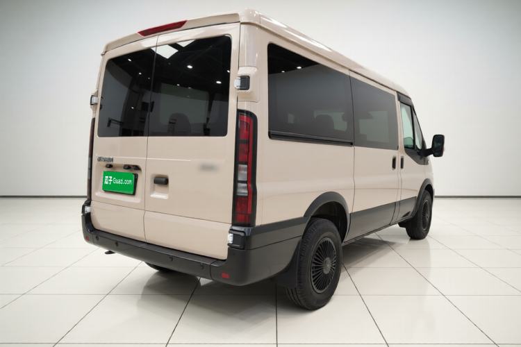 Used JMC Fushun 2023 2.0T Automatic Short-Wheelbase Low-Roof Commercial & Multi-Purpose Passenger Vehicle 6-Seater with Dual-Opening Tailgate Exterior 5