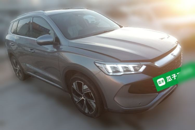 Used BYD Song Pro New Energy 2023 Champion Edition DM-i 110KM Excellence Model Front Right 45 Deg