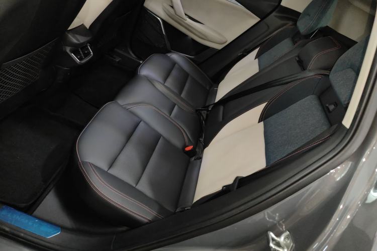 Used Lynk & Co 06 2020 1.5T YAO Halo Left Rear Seat