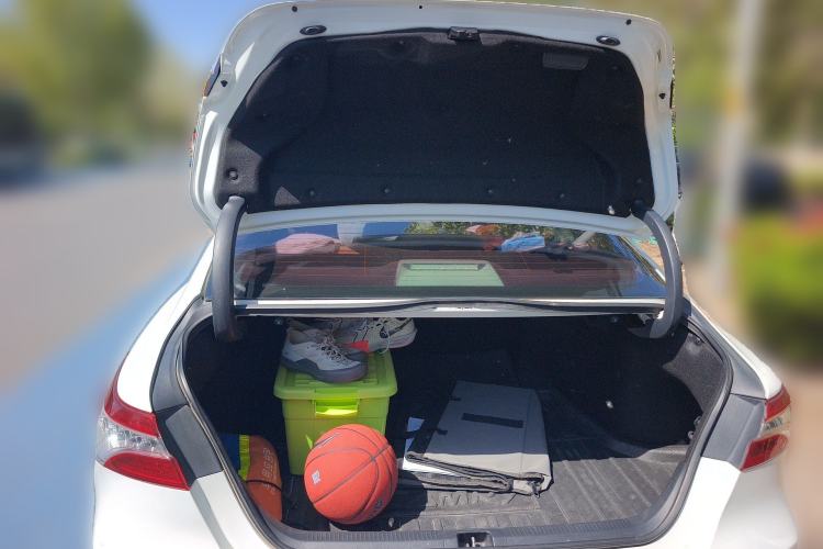 Used Toyota Camry 2019 2.0G Luxury Edition China VI Standard Trunk