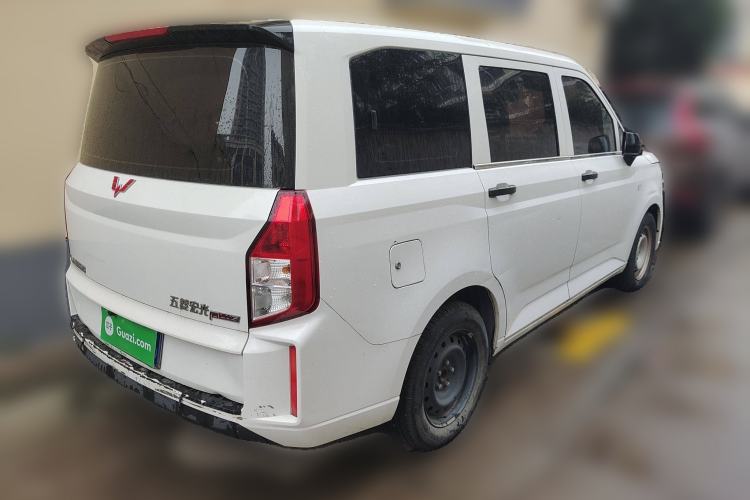 Used Wuling Hongguang PLUS 2019 1.5T Manual Standard Edition 5 Seats
