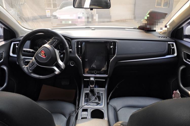 Used Roewe i6 2019 PLUS 1.6L CVT 4G Connected Flagship Deluxe Edition Center Console