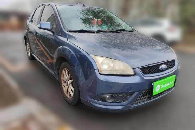 Used Ford Focus 2007 Hatchback 1.8L Automatic Fashion Edition Front Right 45 Deg