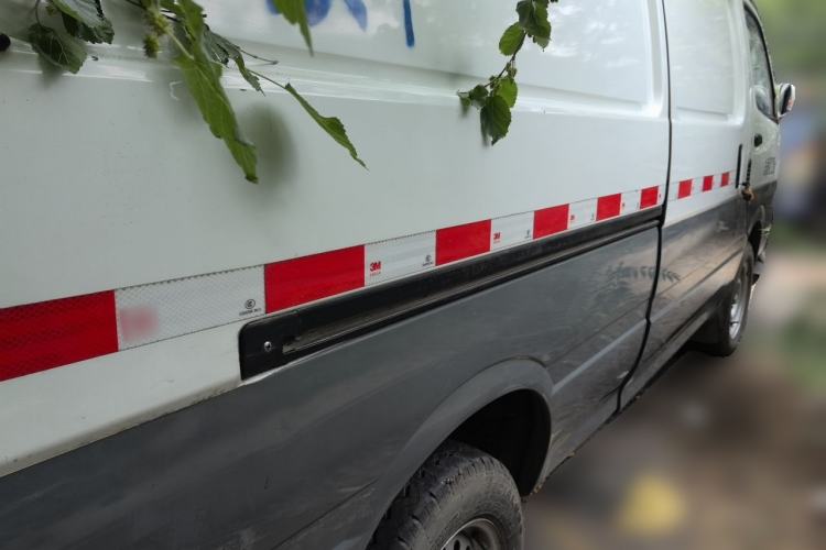 Used Golden Dragon Hiace 

