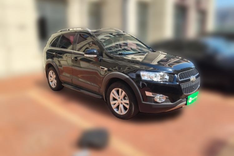 Used Chevrolet Captiva 2014 2.4L 4x4 Flagship Edition 7 Seats
