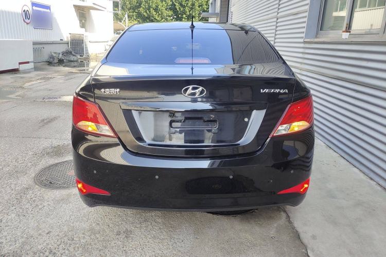 Used Hyundai Verna (older generation) 2014 1.4L Manual Smart GLS Trim
