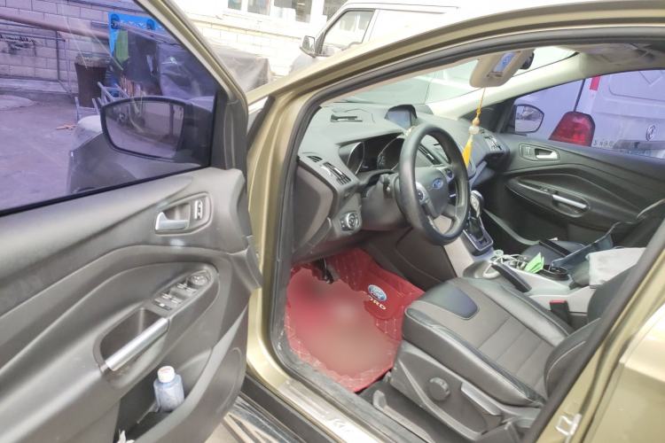 Used Ford Kuga 2013 1.6L GTDi Two-Wheel-Drive Trend Model
