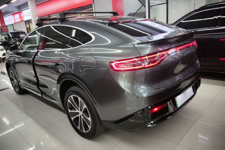 Used Hima Luxeed R7 2024 All-Electric 802 km Max