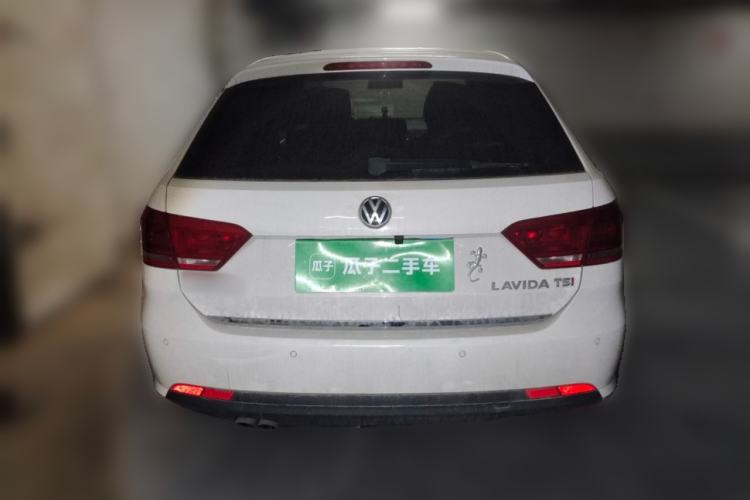 Used Volkswagen Gran Lavida 2013 1.4 TSI Automatic Comfort Model Rear