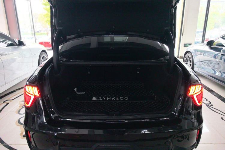 Used Lynk & Co 03 2022 2.0TD DCT JingPro