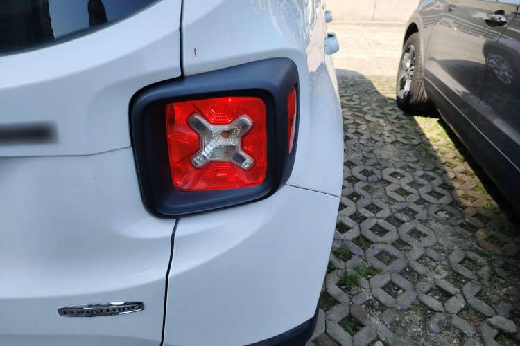 Used Jeep Renegade 2017 180T Automatic High-Energy Version