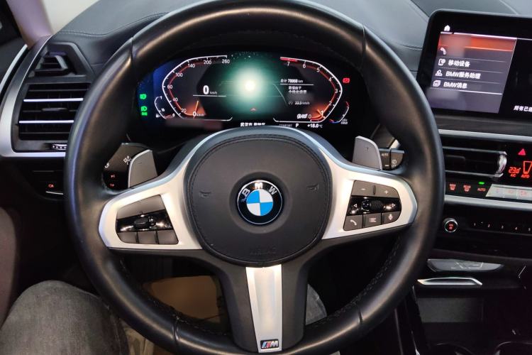 Used BMW X3 2022 xDrive30i Luxury Model M Night Sky Package Steering Wheel