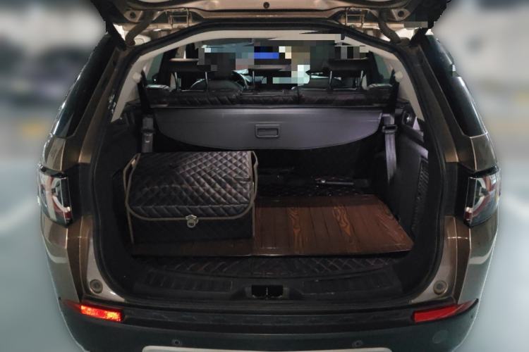 Used Land Rover Discovery Sport 2018 240 PS HSE Version