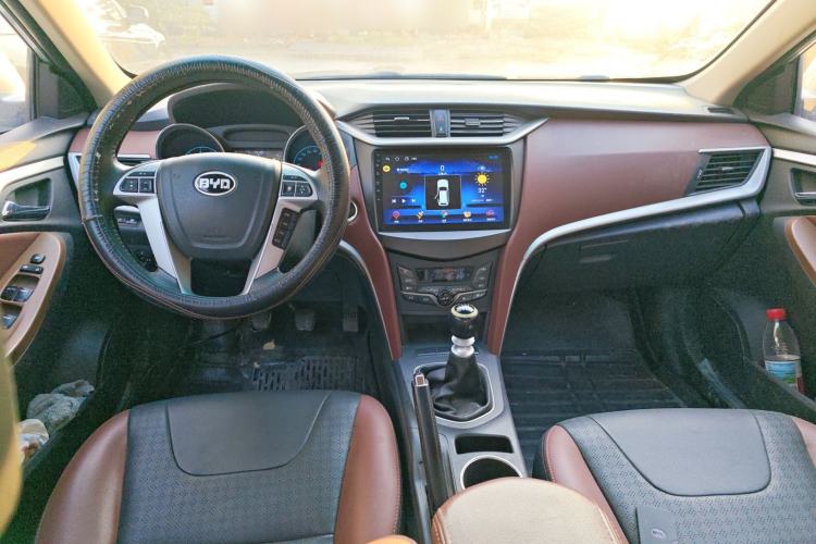 Used BYD G5 2014 1.5TI Manual Luxury Edition