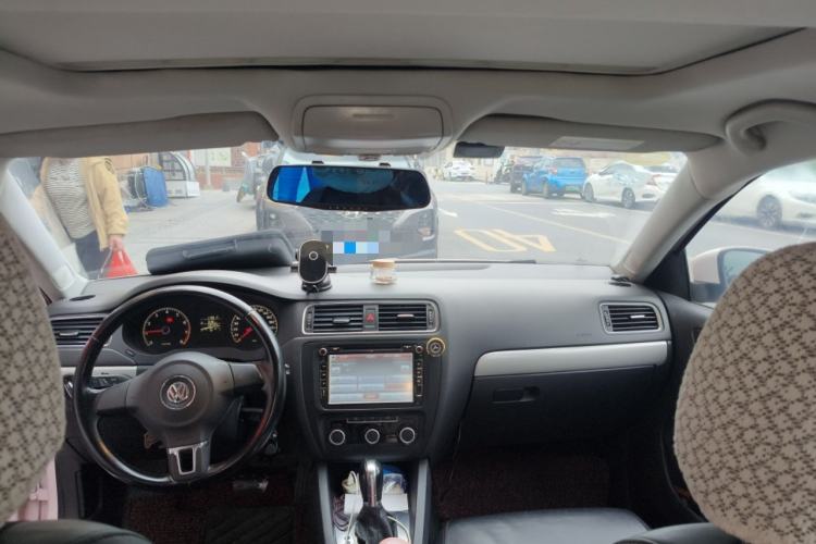 Used Volkswagen Sagitar 2014 1.6L Automatic Comfort Model