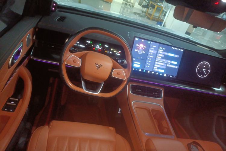 Used NETA L 2024 Extended-Range 220 Flash-Charge Edition