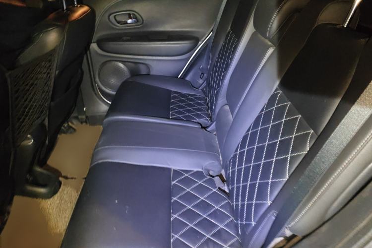 Used Honda Vezel 2016 1.8L CVT Front-Wheel Drive Pioneer Edition
