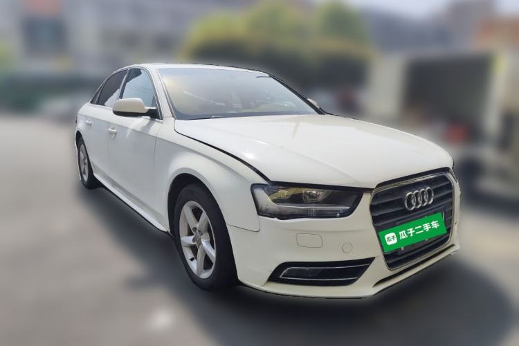 Used Audi A4L 2013 30 TFSI Automatic Comfort Model
