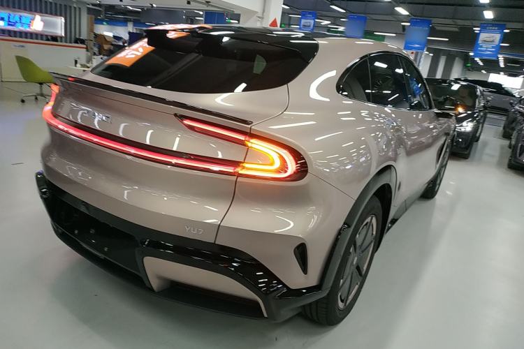 Used Xiaomi Auto YU7 2025 Ultra-Long Range Rear-Wheel Drive Version
