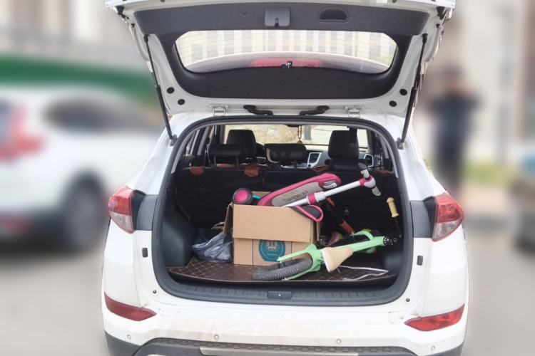 Used Hyundai Tucson 2018 1.6T Dual-Clutch Two-Wheel Drive 15th Anniversary Special Edition Trunk