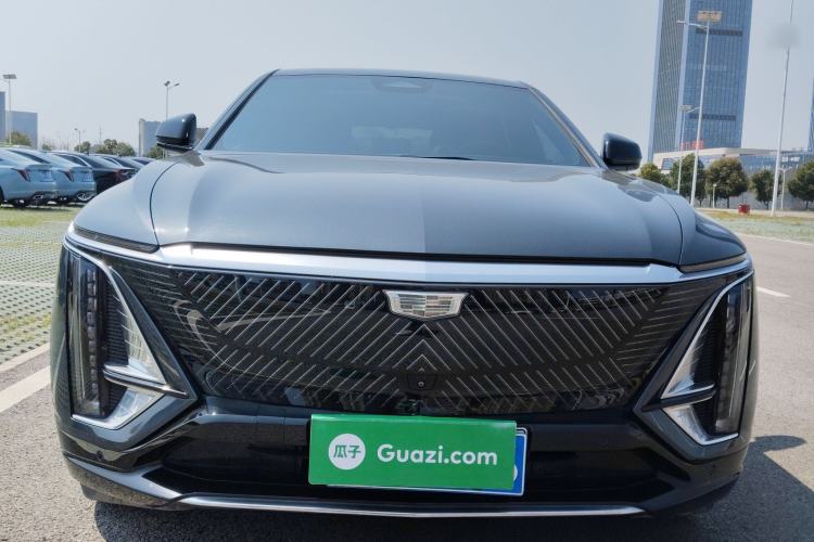 Used Cadillac LYRIQ 2022 Rear-Drive Long-Range Luxury Edition
