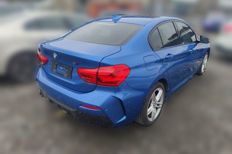 Used BMW 1 Series 2019 118i Fashion Model Rear Right 45 Deg