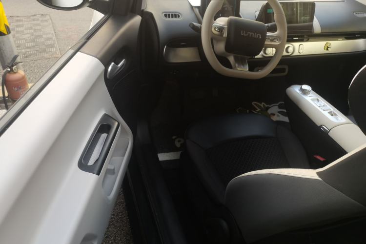 Used CHANGAN NEVO Lumin 2025 301km Cute Baby Edition Driver Seat