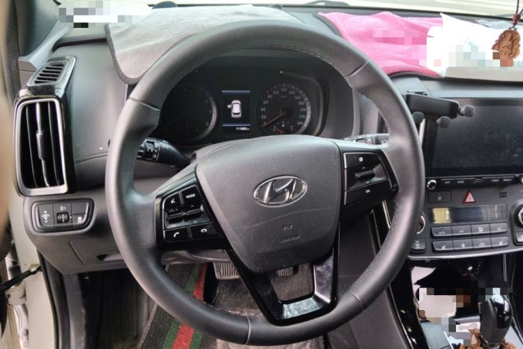 Used Hyundai ix35 2019 1.4T DCT Two-Wheel Drive Smart & Smooth Edition China V Standard Steering Wheel