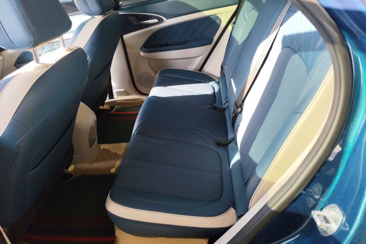 Used ORA Good Cat 2023 401 km Standard Range Premium Version Lithium Iron Phosphate
