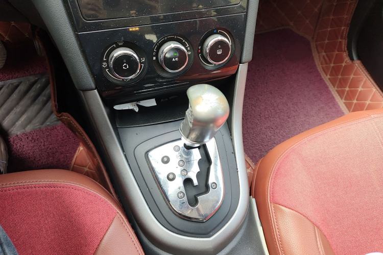 Used Peugeot 408 2013 2.0L Automatic Comfort Edition
