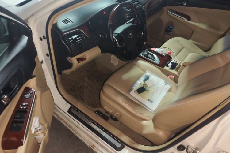 Used Toyota Camry 2012 2.5G Luxury Edition

