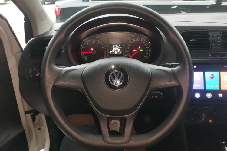 Used Volkswagen Polo 2018 1.5L Automatic Advanced Driving Model Steering Wheel