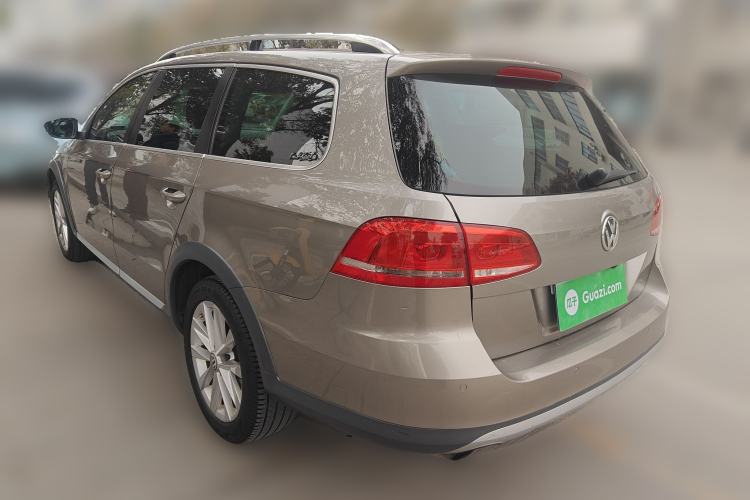 Used Volkswagen Magotan 2012 Travel Edition 2.0 TSI 4x4 Comfort Version Rear Left 45 Deg