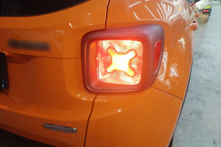 Used Jeep Renegade 2017 180T Automatic High-Energy Version Right Rear Taillight