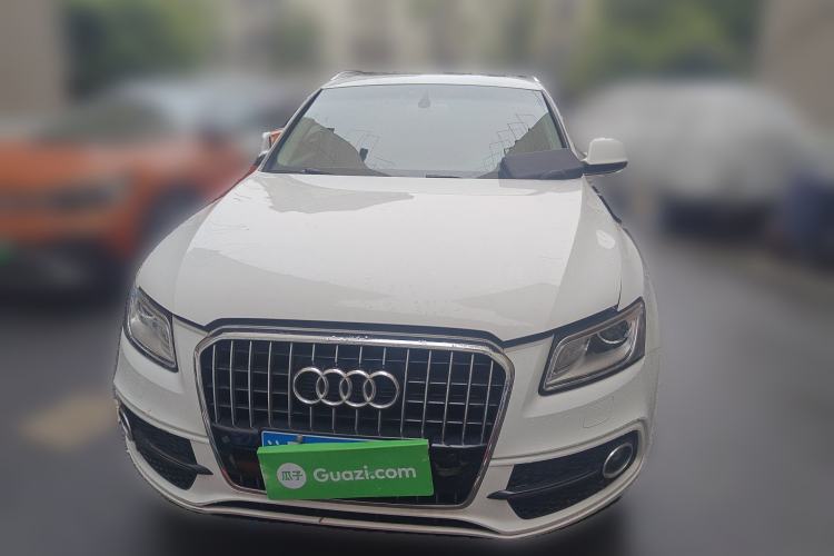 Used Audi Q5 2017 40 TFSI Comfort Model Front