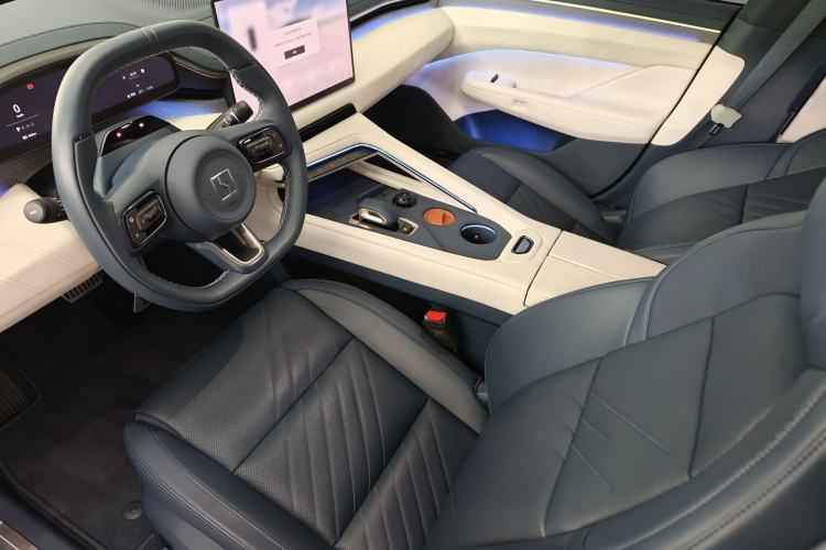 Used Zeekr 001 2025 WE Edition 95 kWh All-Wheel Drive