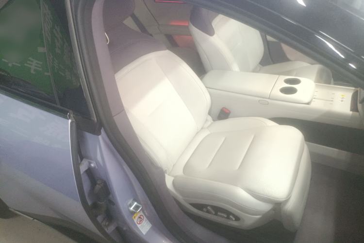 Used Avatr 06 2025 Pro Range-Extended Edition Right Front Seat