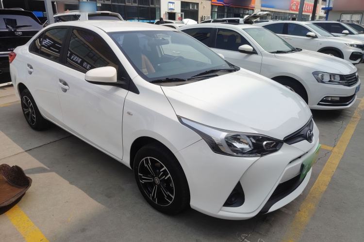 Used Toyota YARiS L Zhi Xiang 2017 1.5E CVT Dynamic Edition Front Right 45 Deg