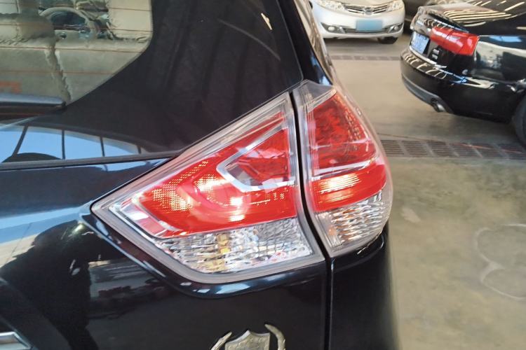 Used Nissan X-Trail 2014 2.0L CVT Comfort Edition 2WD
