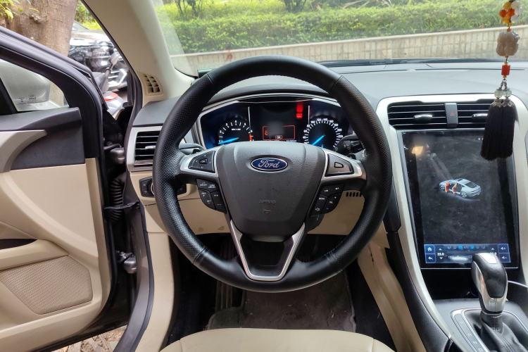 Used Ford Mondeo 2013 2.0L GTDi 200 Fashion Edition