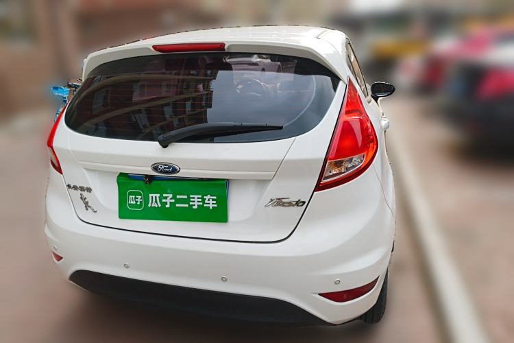 Used Ford Fiesta 2013 Hatchback 1.5L Manual Fashion Edition