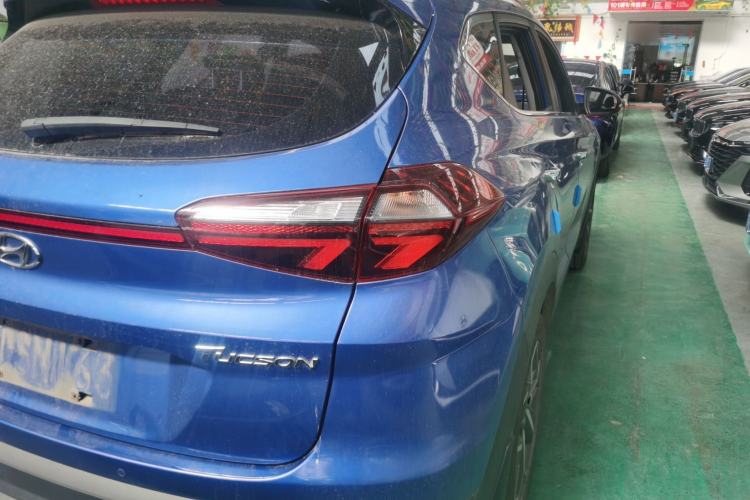 Used Hyundai Tucson 2019 280TGDi Dual-Clutch Two-Wheel Drive Fashion Edition China VI Standard
